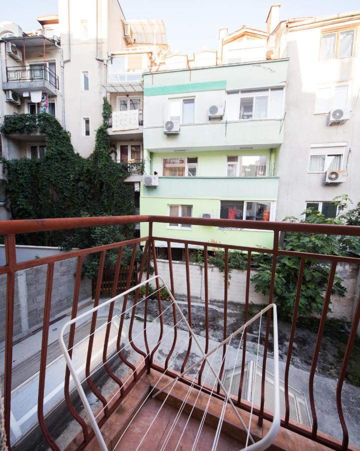 Super Center - Apartment On "Kiril & Metodi" Square Burgas City Exterior foto