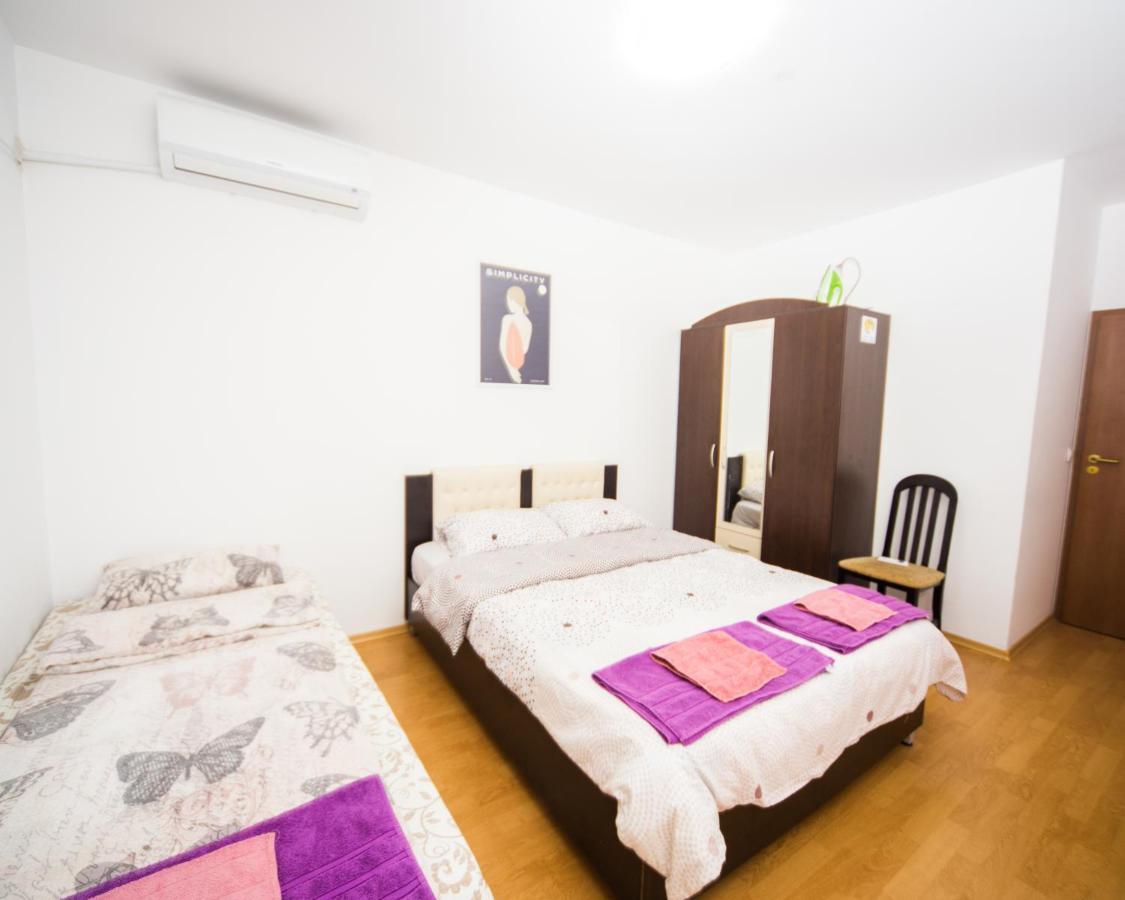 Super Center - Apartment On "Kiril & Metodi" Square Burgas City Exterior foto