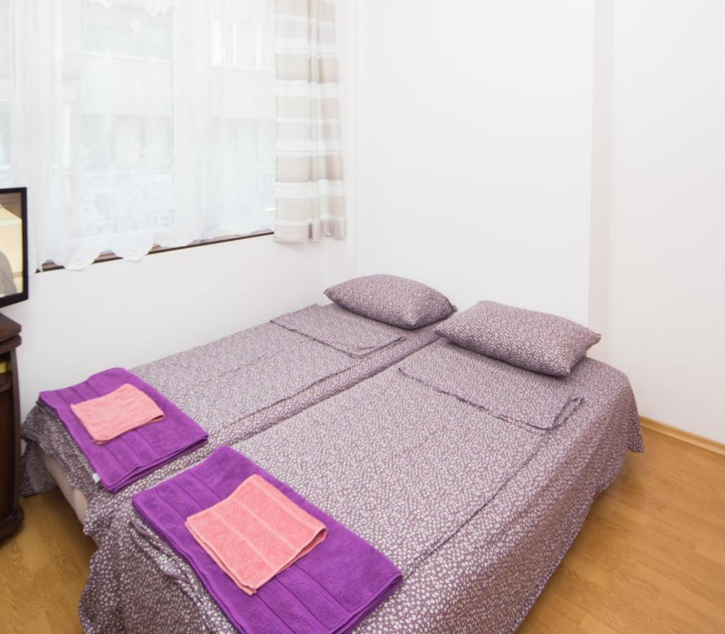 Super Center - Apartment On "Kiril & Metodi" Square Burgas City Exterior foto